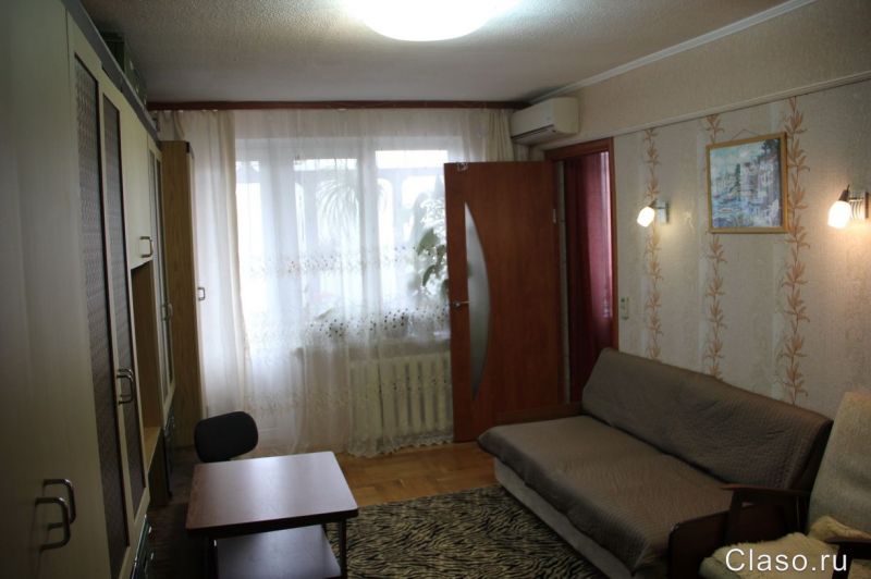 Продам 3-комнатную квартиру 49 м², 4/5 эт.
