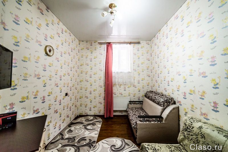 Продам 2-комнатную квартиру 42 м², 1/5 эт.